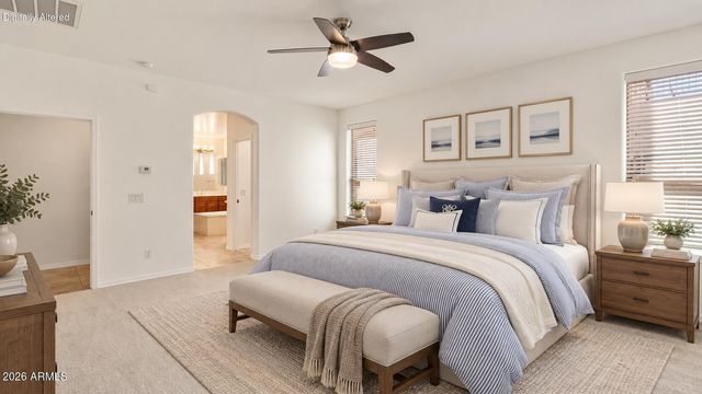 2406 W OLD PAINT Trail, Phoenix, AZ 85086
