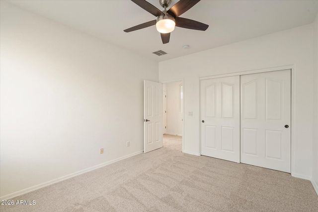 2406 W OLD PAINT Trail, Phoenix, AZ 85086