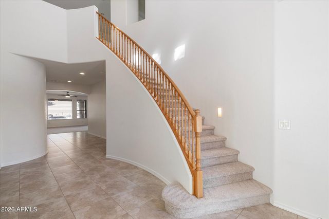 2406 W OLD PAINT Trail, Phoenix, AZ 85086