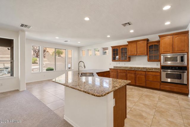 2406 W OLD PAINT Trail, Phoenix, AZ 85086