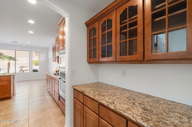 2406 W OLD PAINT Trail, Phoenix, AZ 85086