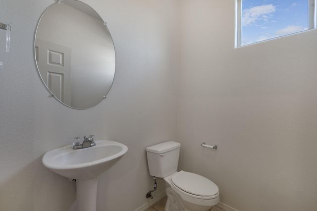 3140 Feather Edge Street SW, Albuquerque, NM 87121