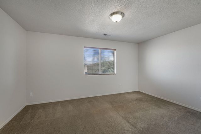 3140 Feather Edge Street SW, Albuquerque, NM 87121