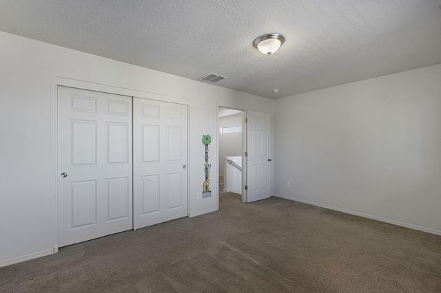 3140 Feather Edge Street SW, Albuquerque, NM 87121