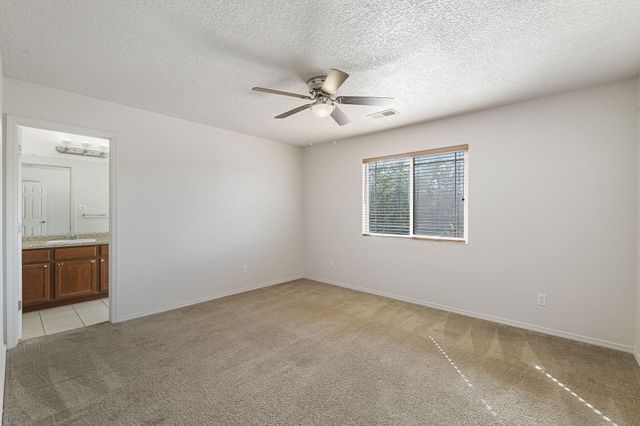 3140 Feather Edge Street SW, Albuquerque, NM 87121