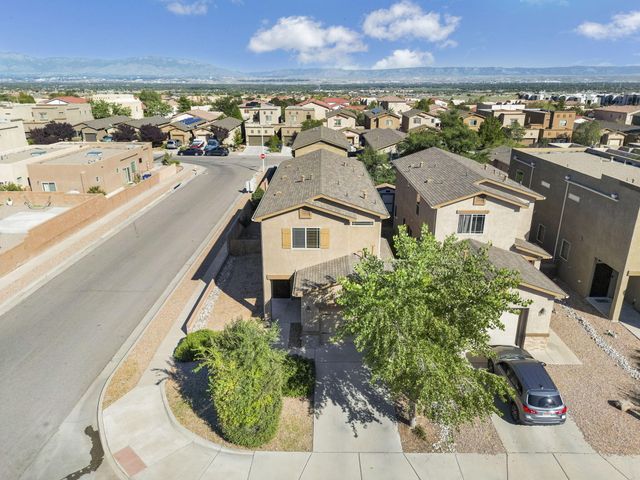 3140 Feather Edge Street SW, Albuquerque, NM 87121