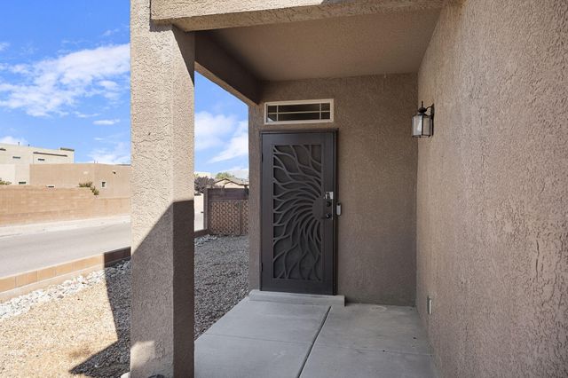 3140 Feather Edge Street SW, Albuquerque, NM 87121