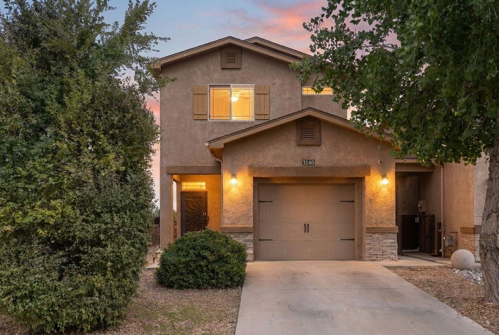 3140 Feather Edge Street SW, Albuquerque, NM 87121