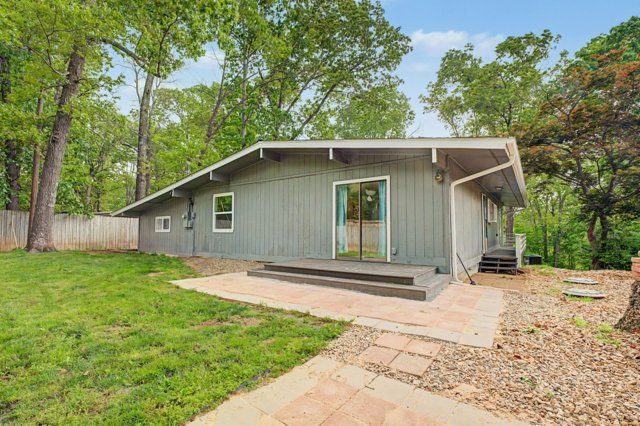 24 Billingsley Drive, Bella Vista, AR 72715