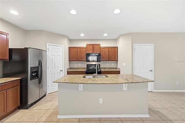 4715 CHATTERTON WAY, Riverview, FL 33578