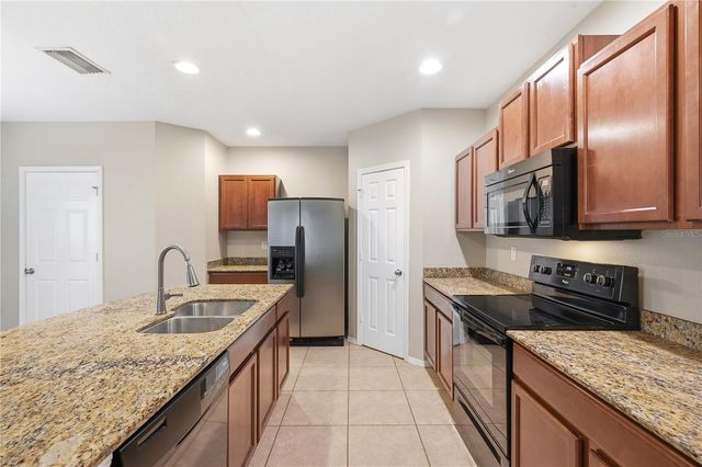 4715 CHATTERTON WAY, Riverview, FL 33578