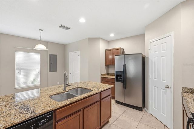 4715 CHATTERTON WAY, Riverview, FL 33578