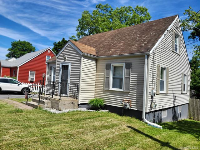 319 Wawayanda Avenue, Middletown, NY 10940