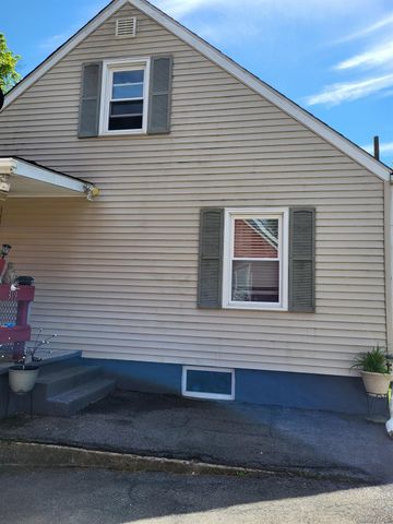 319 Wawayanda Avenue, Middletown, NY 10940