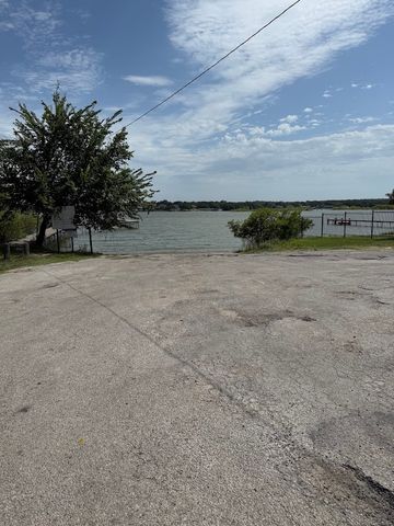 1624 Mockingbird Lane, Pelican Bay, TX 76020