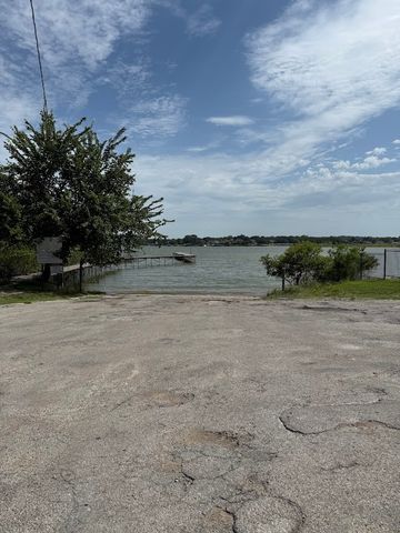 1624 Mockingbird Lane, Pelican Bay, TX 76020
