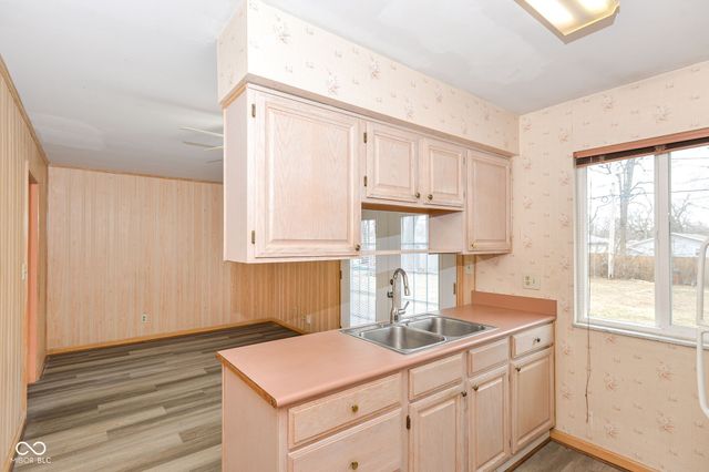 2835 S State Avenue, Indianapolis, IN 46203