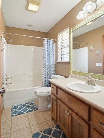 486 Summer Valley Road, Blanchard, OK 73010
