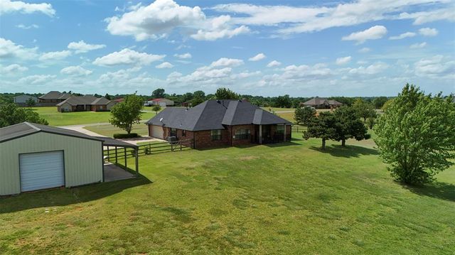 486 Summer Valley Road, Blanchard, OK 73010
