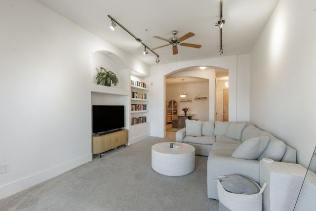 2600 Hillsboro Pike Apt 327, Nashville, TN 37212