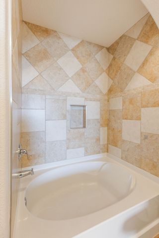 2600 Hillsboro Pike Apt 327, Nashville, TN 37212