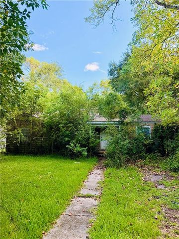 1771 Pake Avenue, Mobile, AL 36605