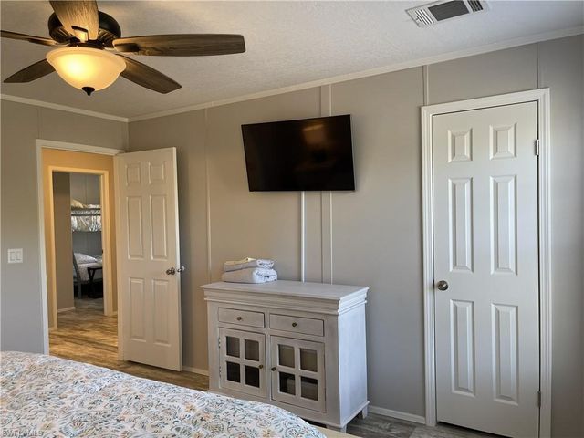 5520 Rainbow DR, Bokeelia, FL 33922