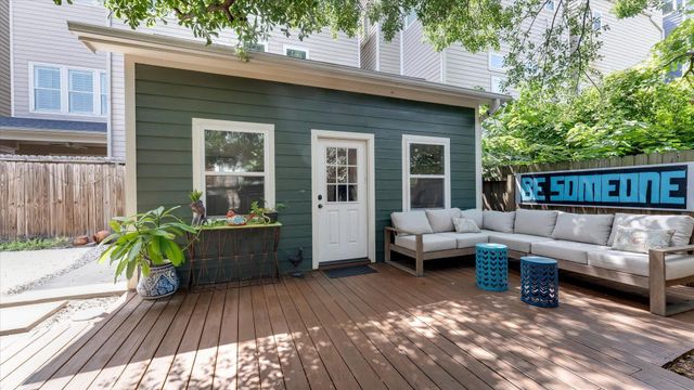 1012 Edwards Street, Houston, TX 77007