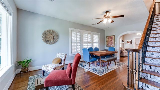 1012 Edwards Street, Houston, TX 77007