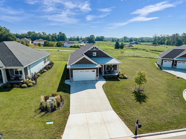 885 CYGNET COURT, Menasha, WI 54952
