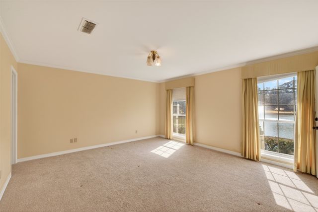 300 Pierremont Road 25, Shreveport, LA 71106