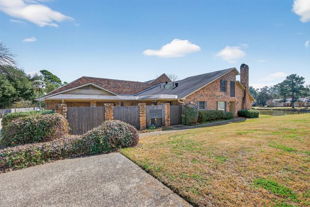 300 Pierremont Road 25, Shreveport, LA 71106