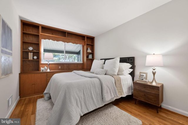 109 BLUFF TER, Silver Spring, MD 20902