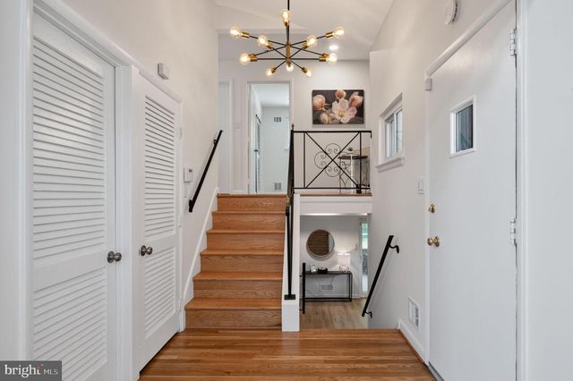 109 BLUFF TER, Silver Spring, MD 20902