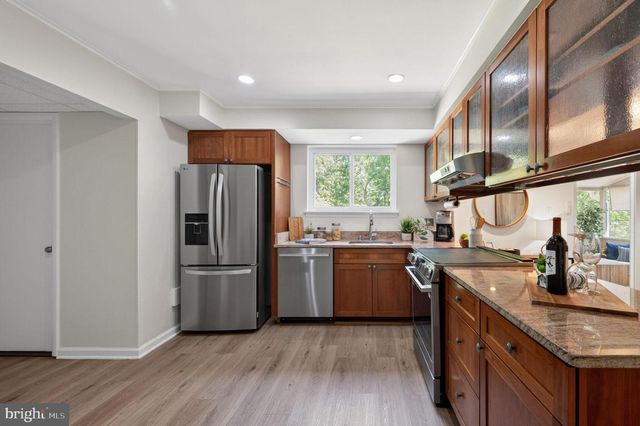 109 BLUFF TER, Silver Spring, MD 20902