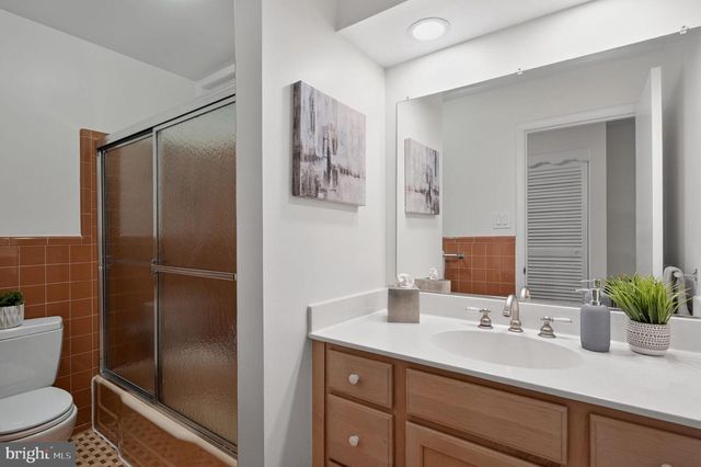 109 BLUFF TER, Silver Spring, MD 20902