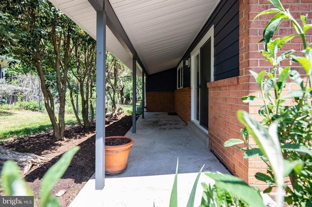 109 BLUFF TER, Silver Spring, MD 20902