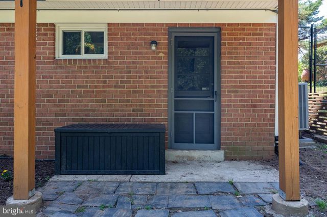 109 BLUFF TER, Silver Spring, MD 20902