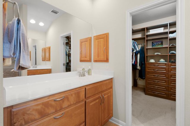 101 Payne Stewart DR, Round Rock, TX 78664