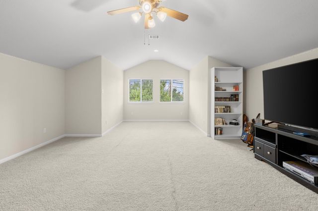 101 Payne Stewart DR, Round Rock, TX 78664