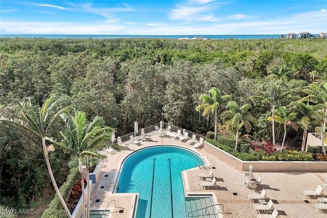7225 Pelican Bay BLVD 604, Naples, FL 34108