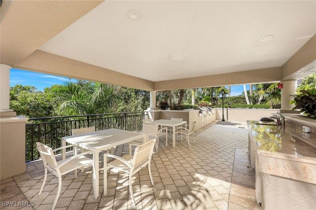 7225 Pelican Bay BLVD 604, Naples, FL 34108