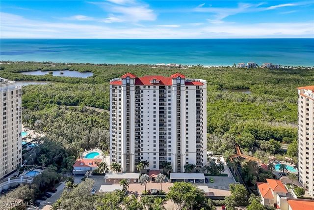 7225 Pelican Bay BLVD 604, Naples, FL 34108