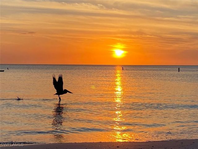 7225 Pelican Bay BLVD 604, Naples, FL 34108