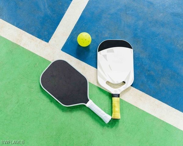 7225 Pelican Bay BLVD 604, Naples, FL 34108