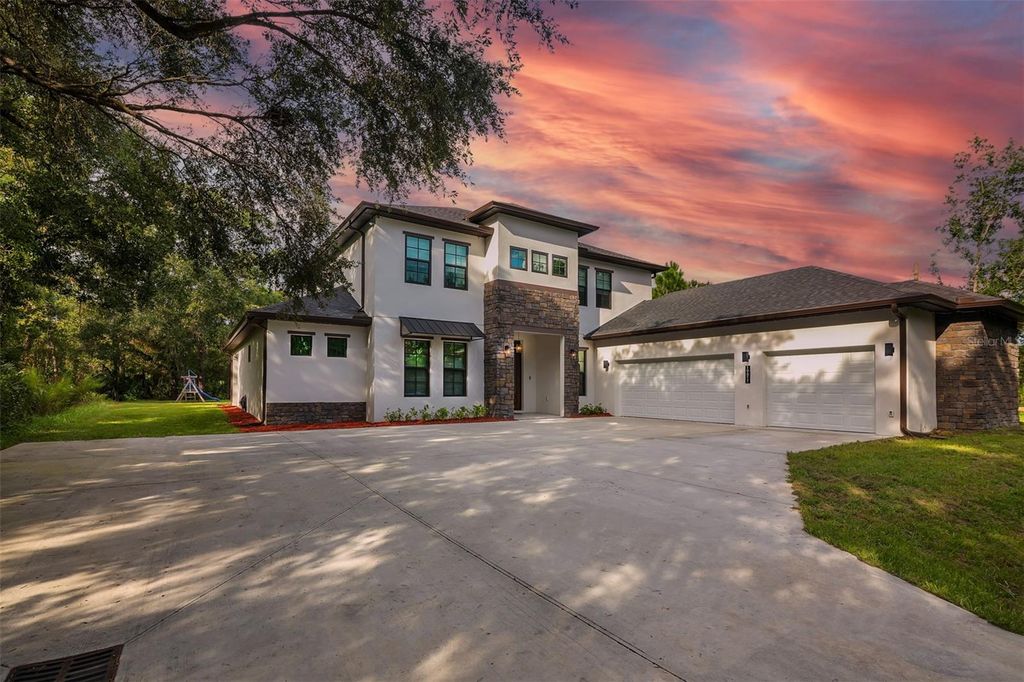 Image 1 of property listing at 19811 MARDI GRAS STREET, Orlando, FL 32833