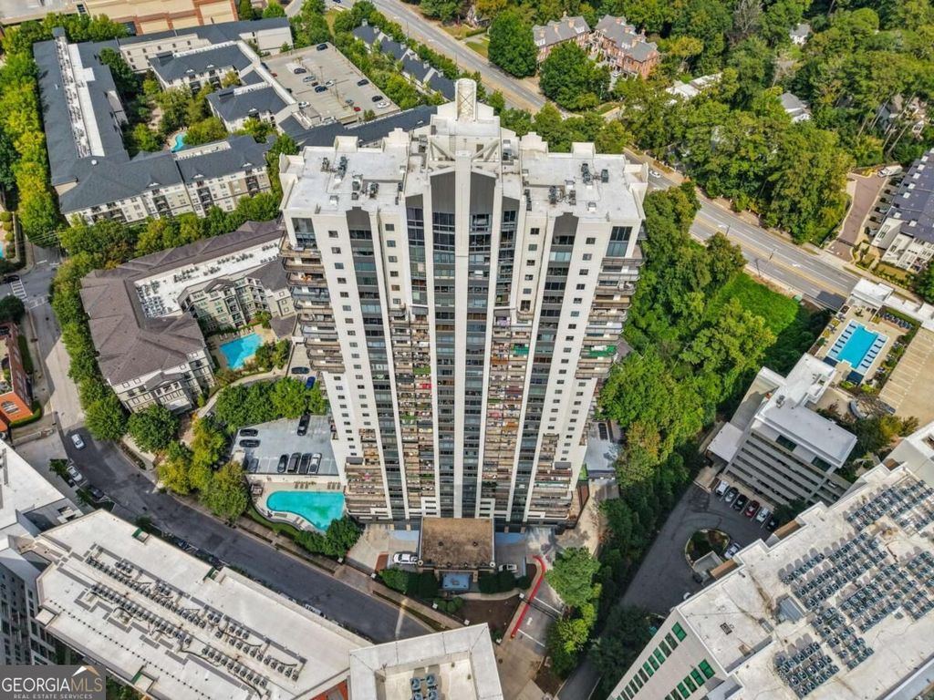 3481 Lakeside Drive NE 2503, Atlanta, GA 30326 — exterior
