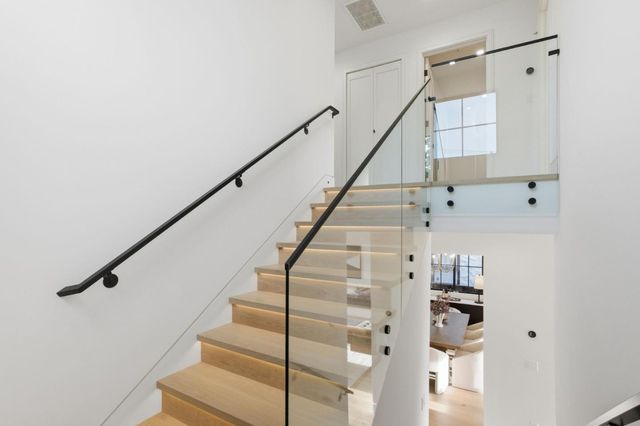 839 Crossway Road, Burlingame, CA 94010