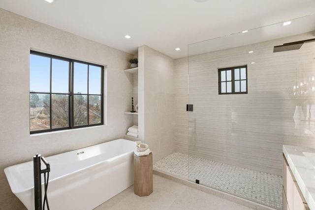 839 Crossway Road, Burlingame, CA 94010