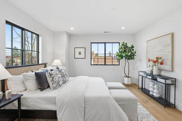 839 Crossway Road, Burlingame, CA 94010